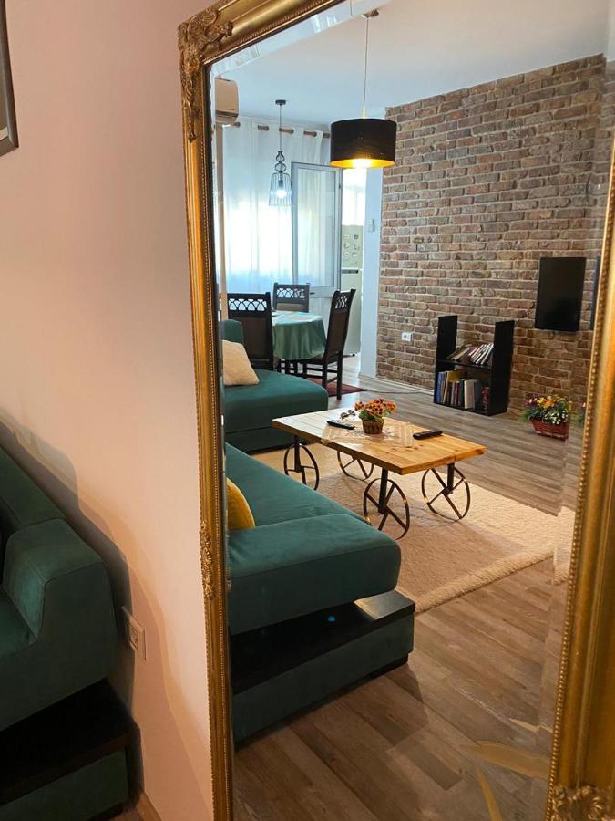 Ultra Apartments 'New Baazar' Tirana Exteriör bild